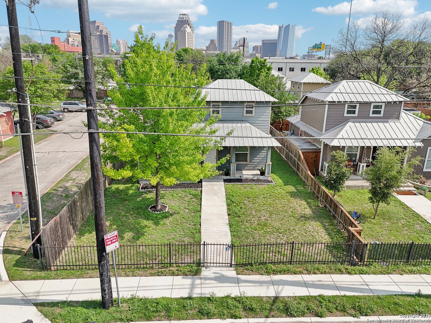 602 W Euclid
