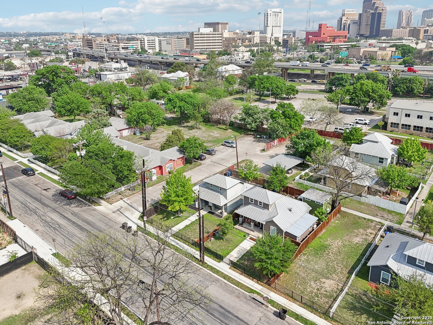 602 W Euclid