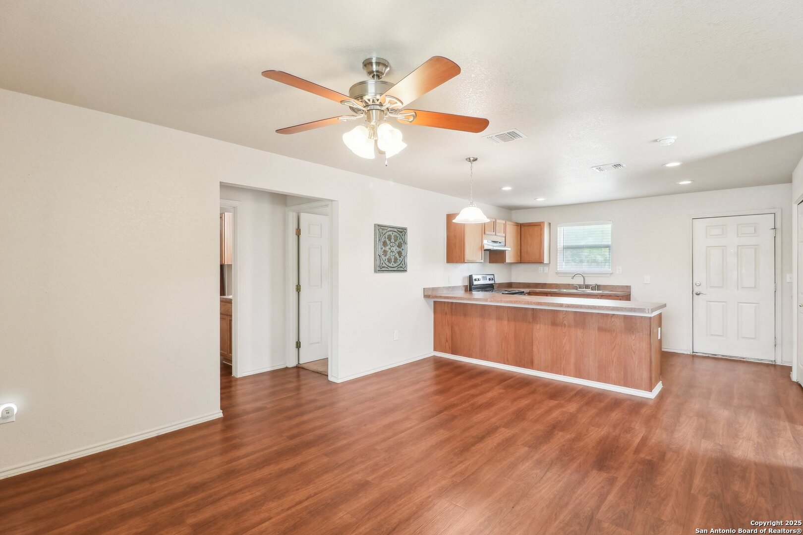 602 W Euclid