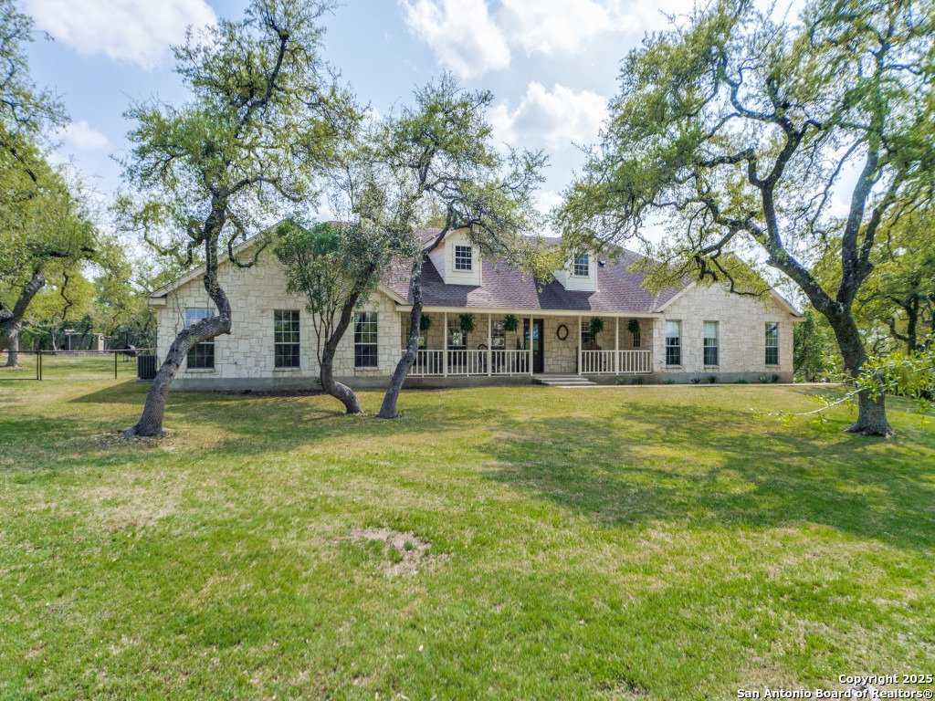 772 Lost Creek Dr