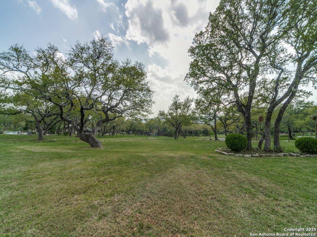 772 Lost Creek Dr