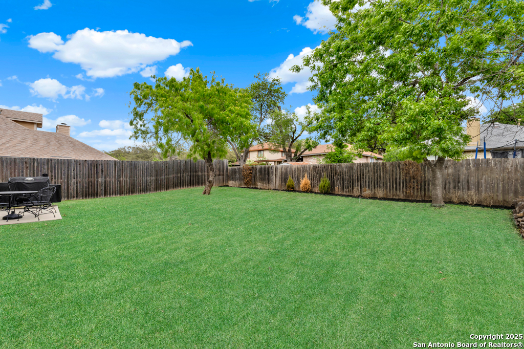 5038 Fawn Lake Dr