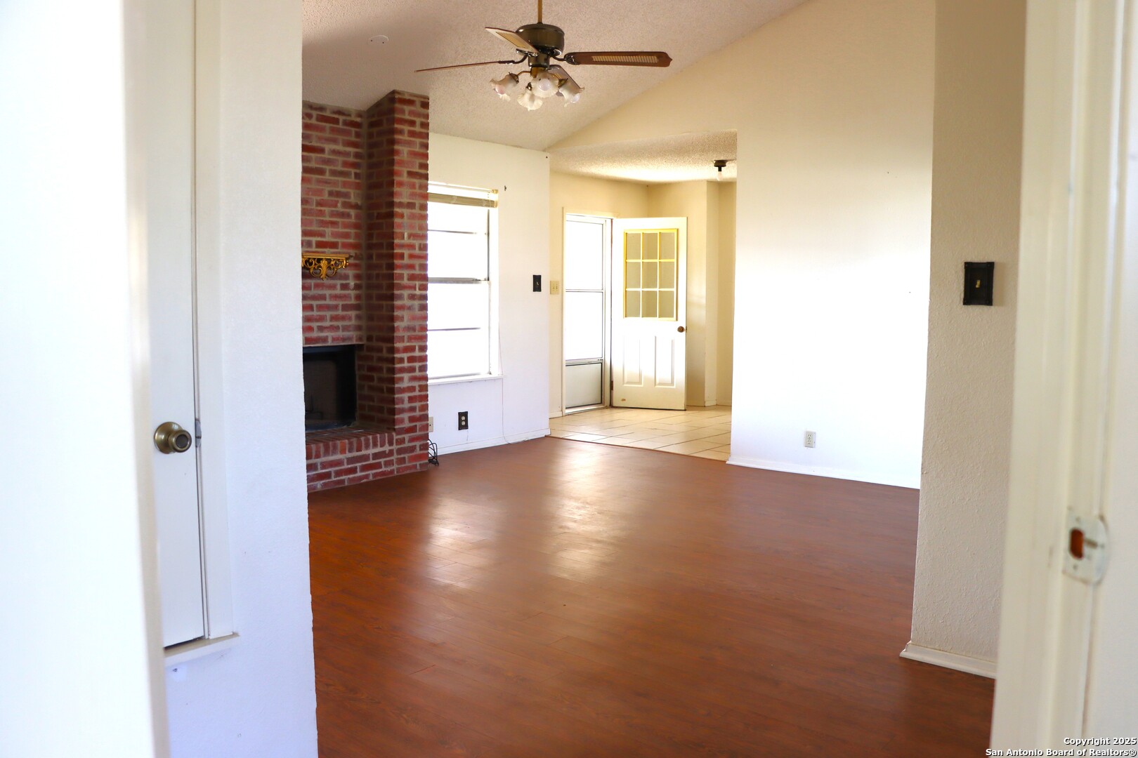349 Glenvalley Circle