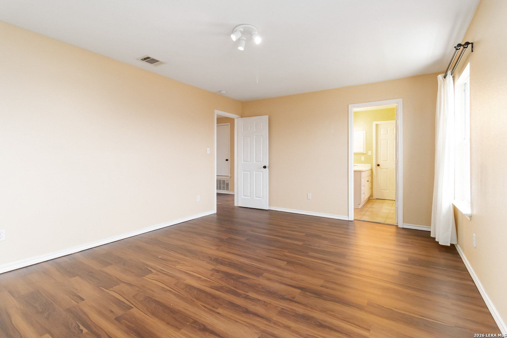 5659 Midcrown Drive