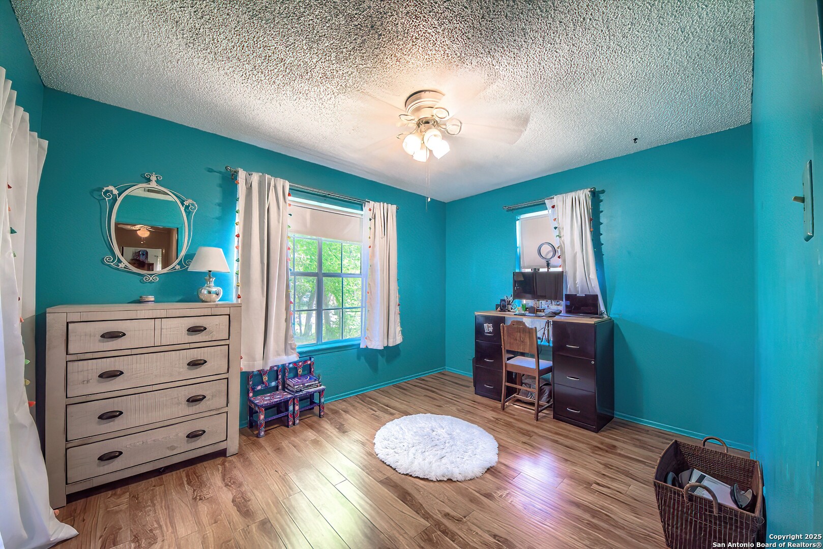6022 Clearbrook