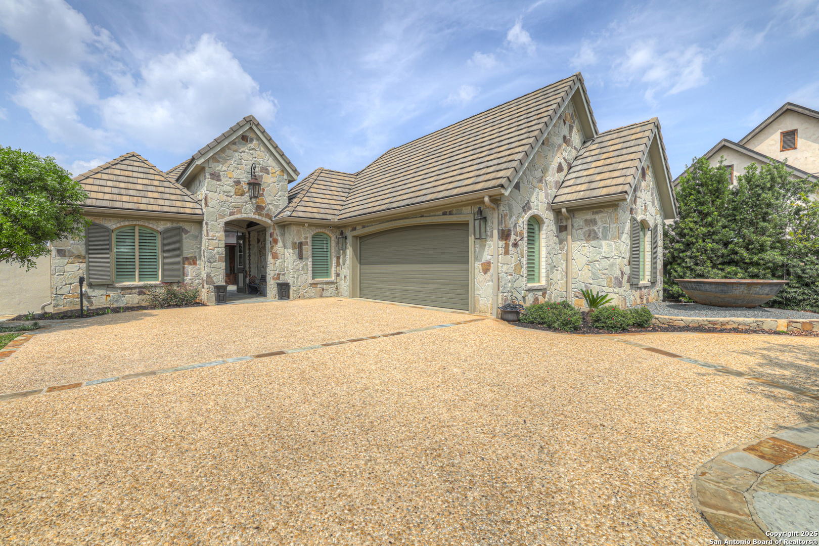 1379 Bellesop