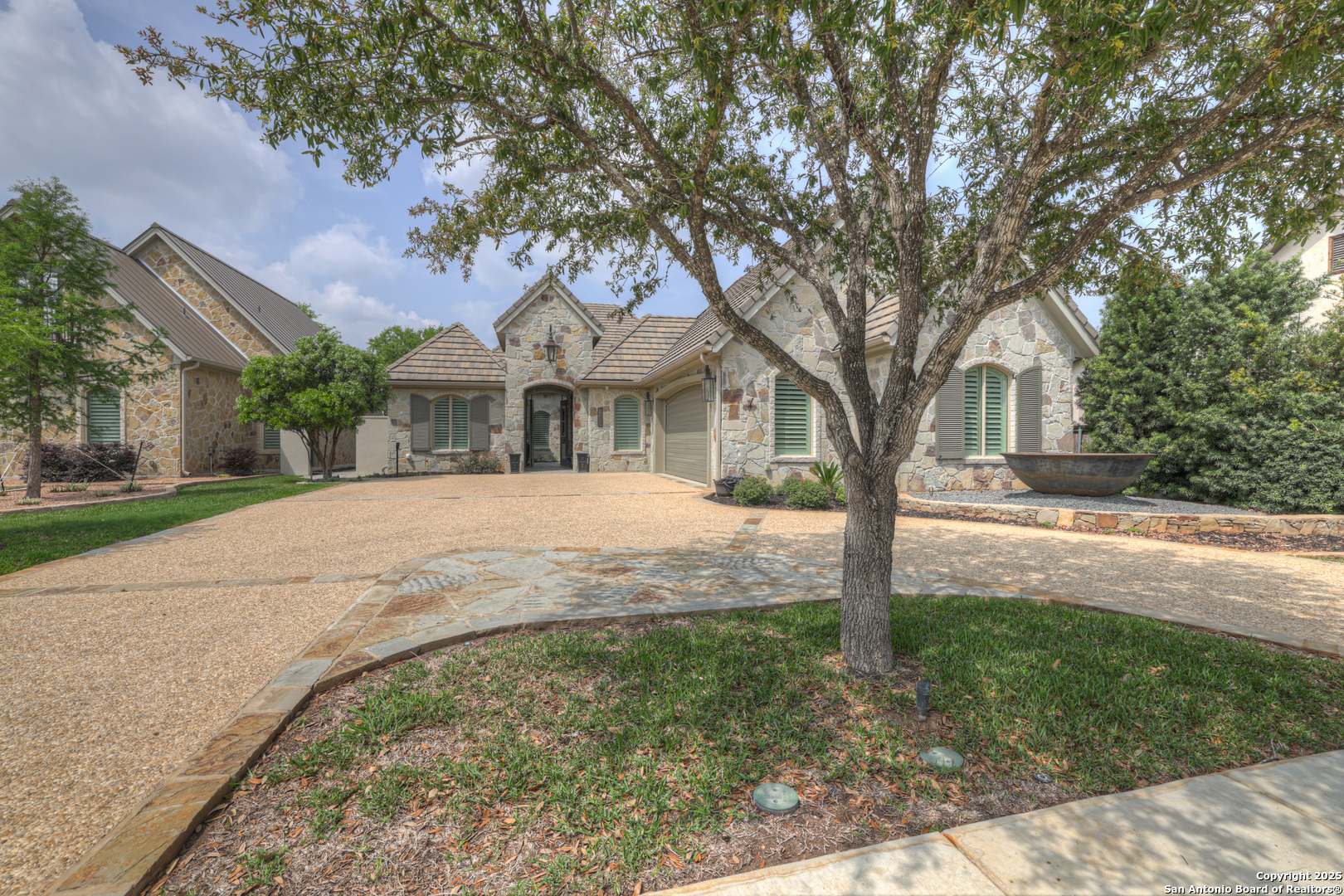 1379 Bellesop