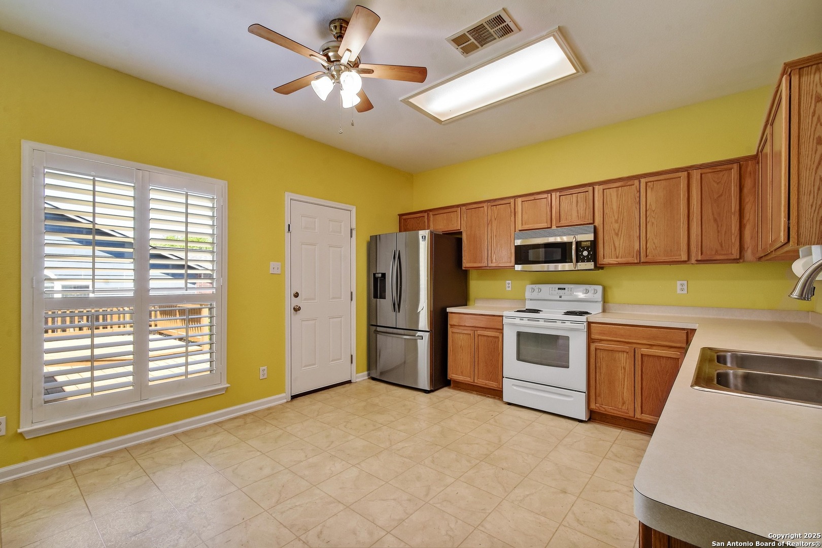 4102 Griffin Oaks