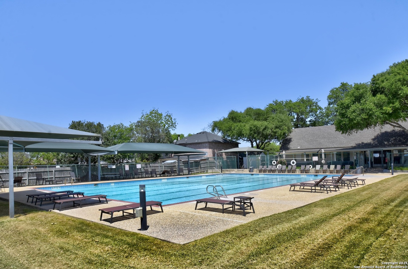4102 Griffin Oaks