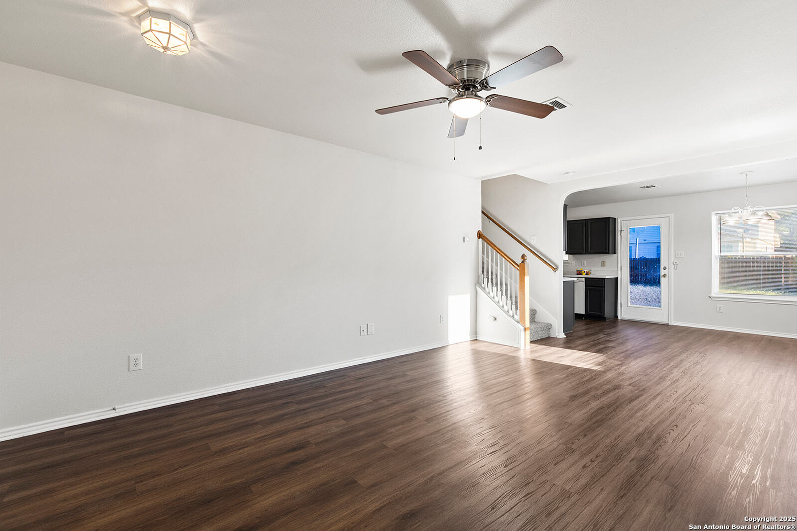 6523 Dancing Court