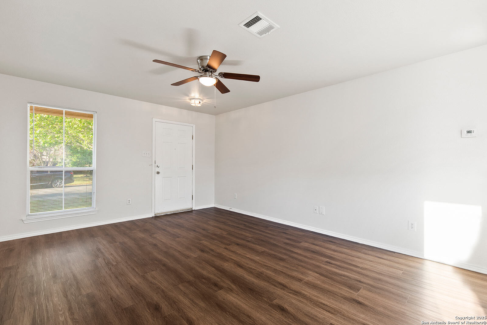 6523 Dancing Court