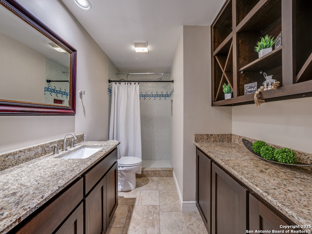 6231 Fox Creek