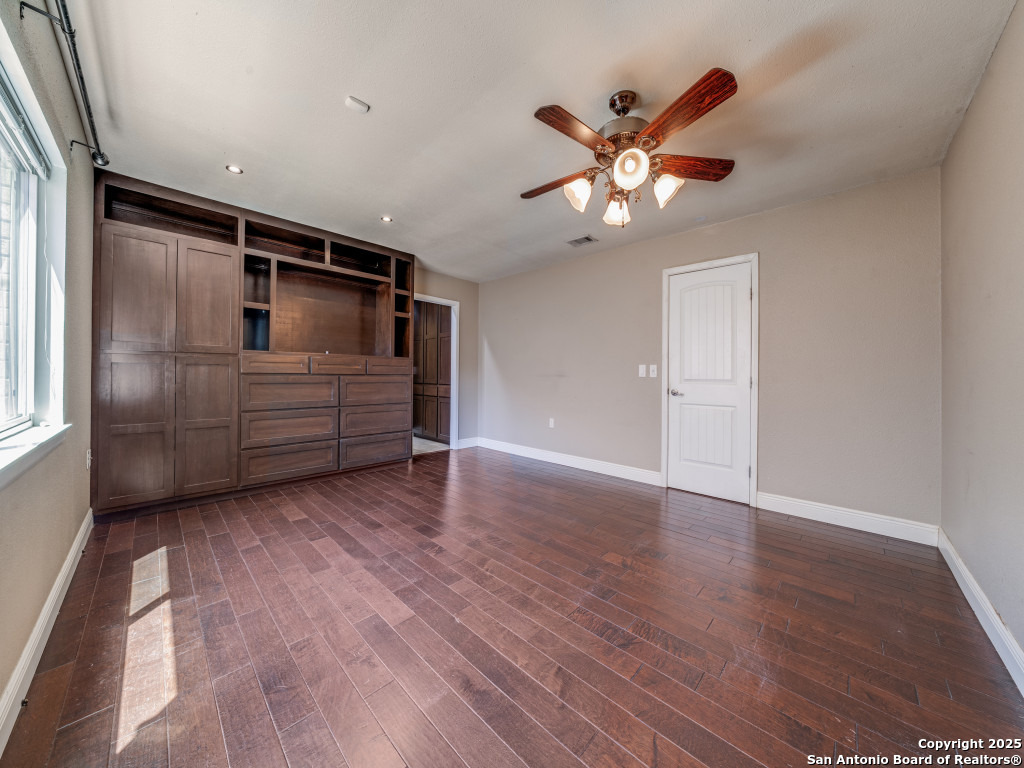 6231 Fox Creek