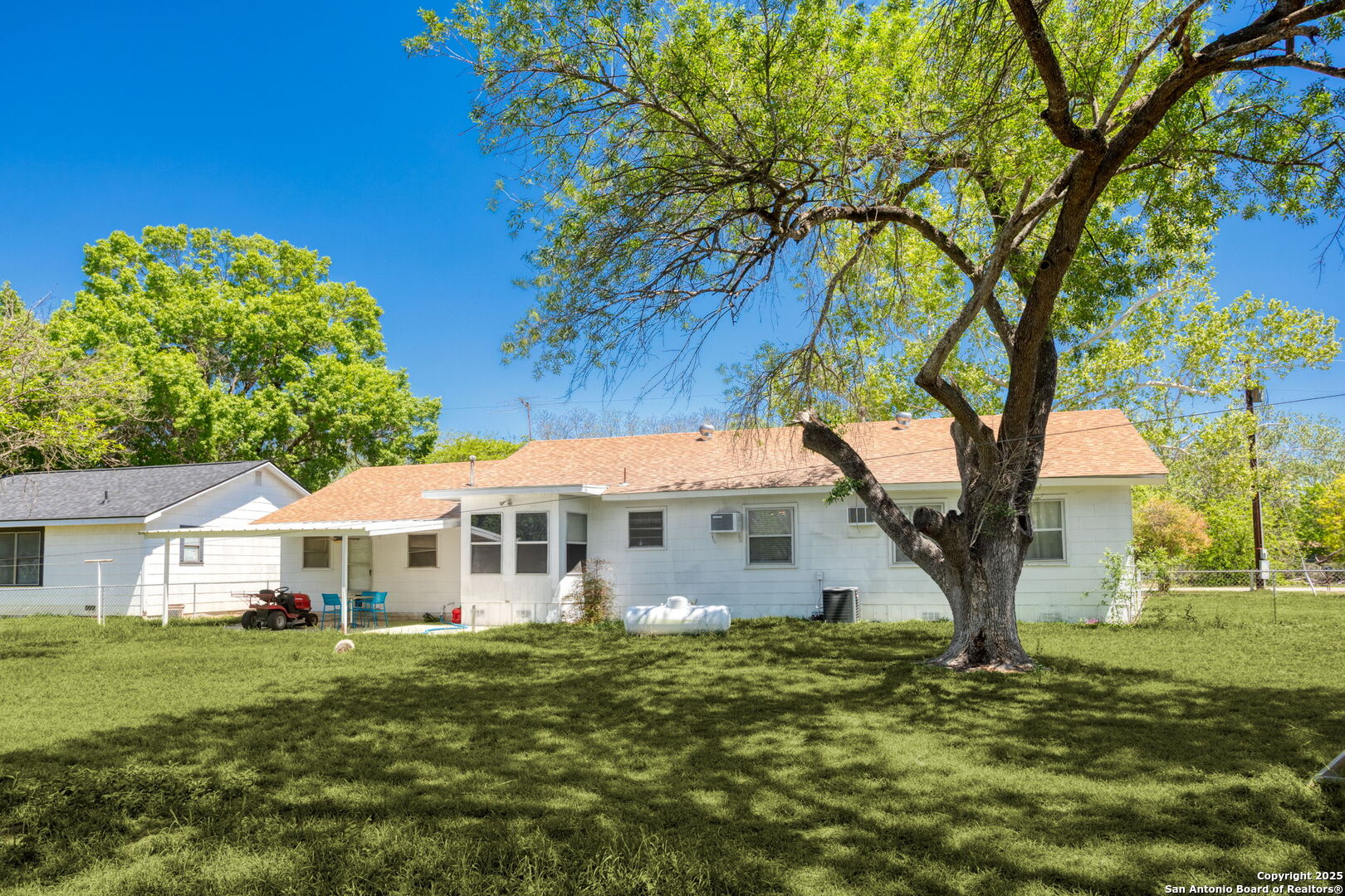 510 Sunset Dr.