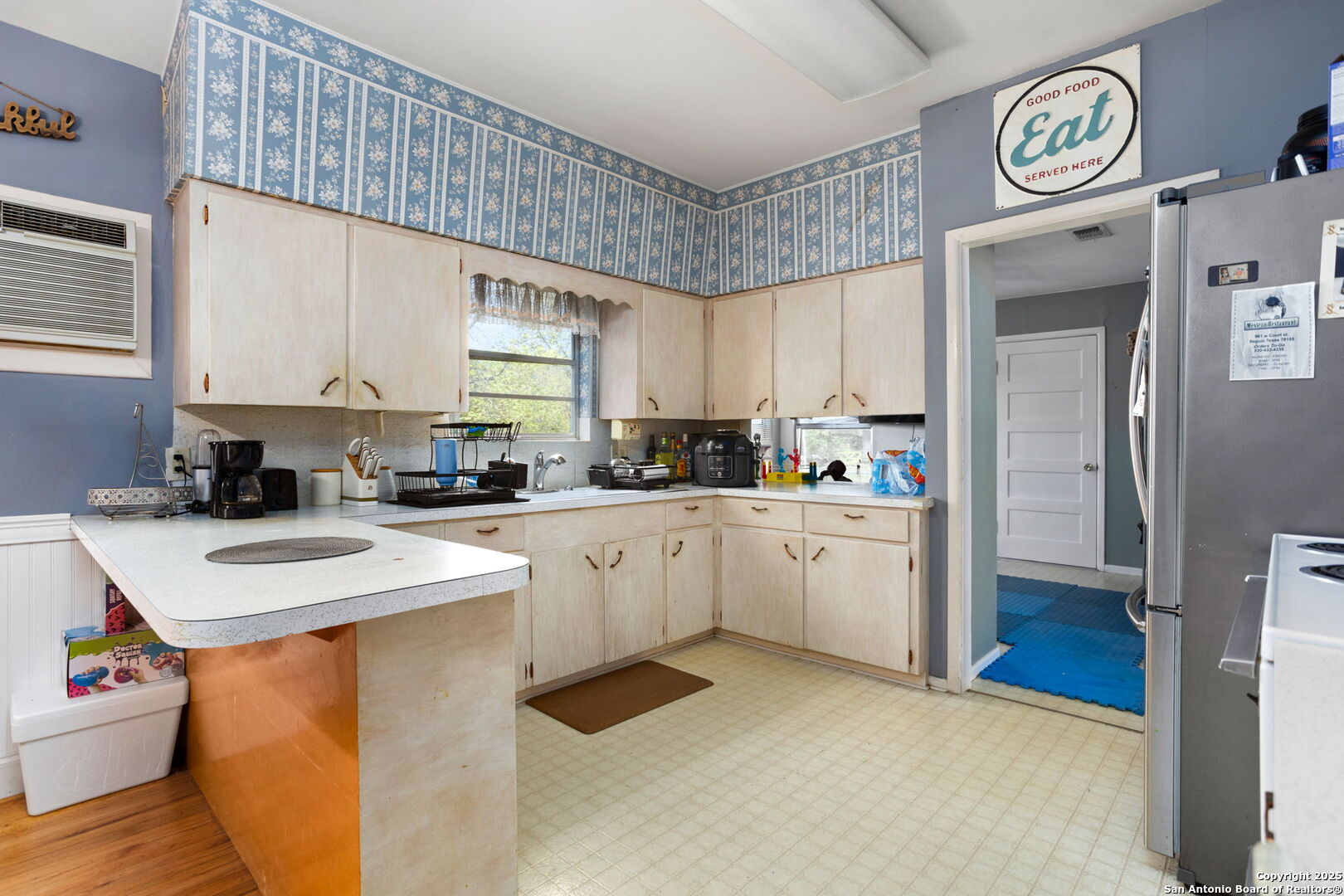 510 Sunset Dr.