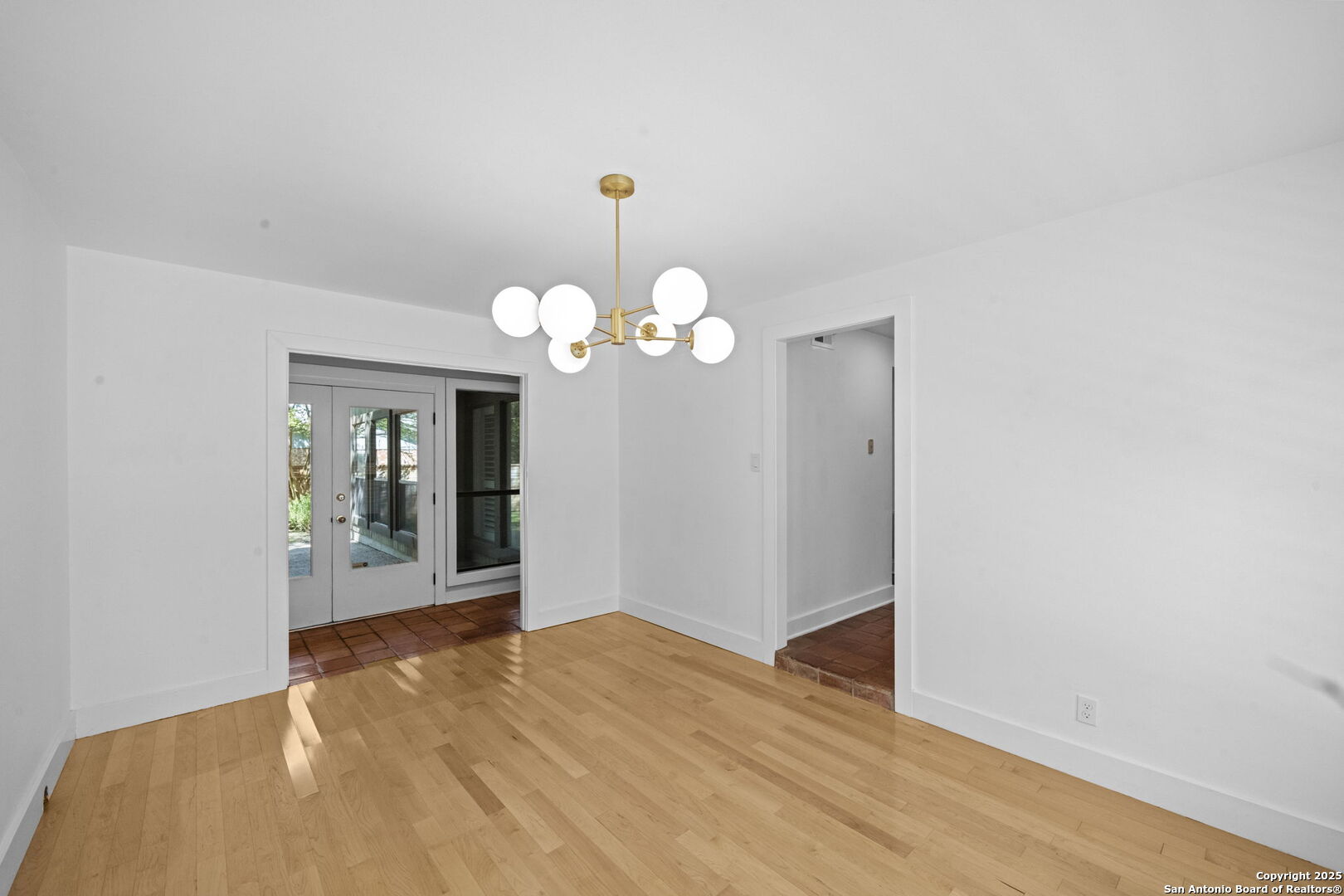 16711 Canyon Ledge
