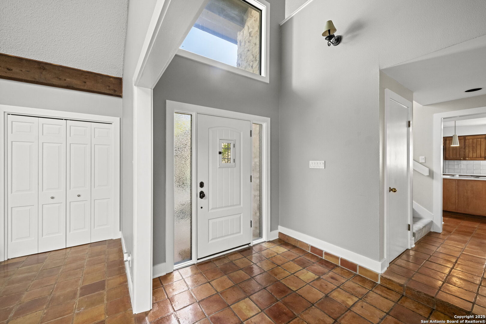 16711 Canyon Ledge