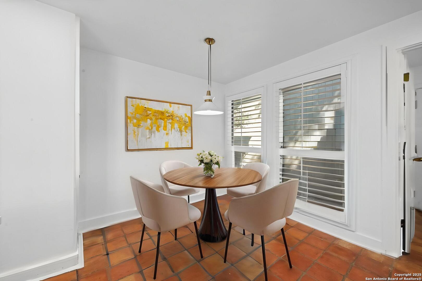 16711 Canyon Ledge