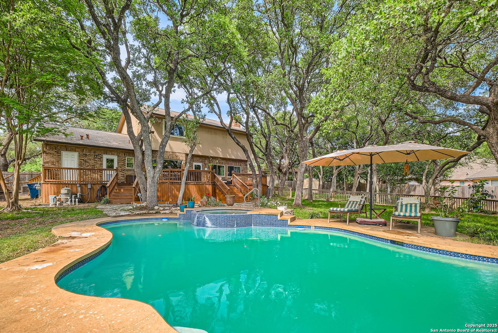 13702 Yellow Oak Circle