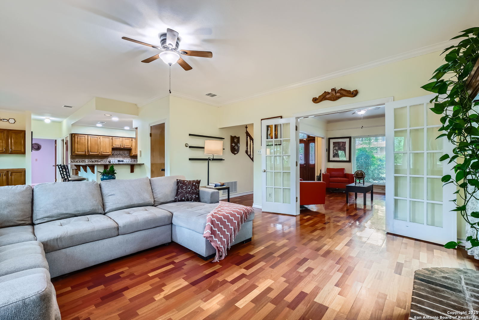 13702 Yellow Oak Circle