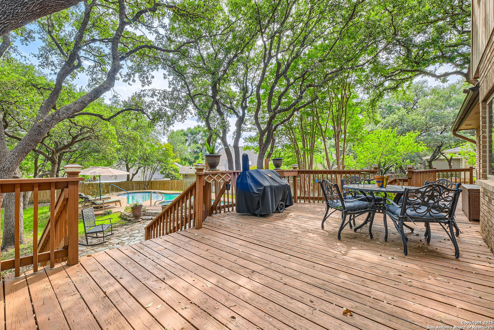 13702 Yellow Oak Circle