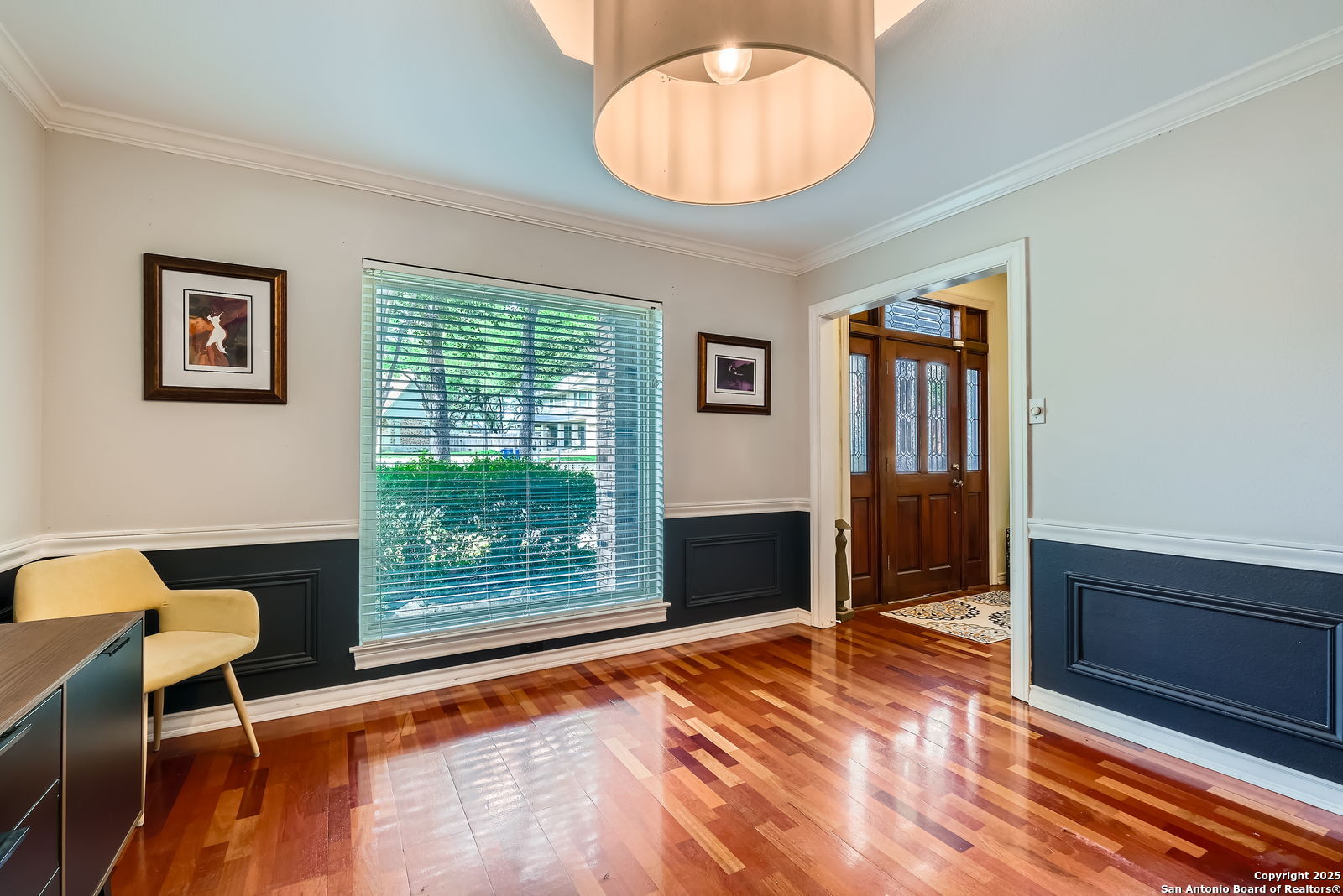 13702 Yellow Oak Circle