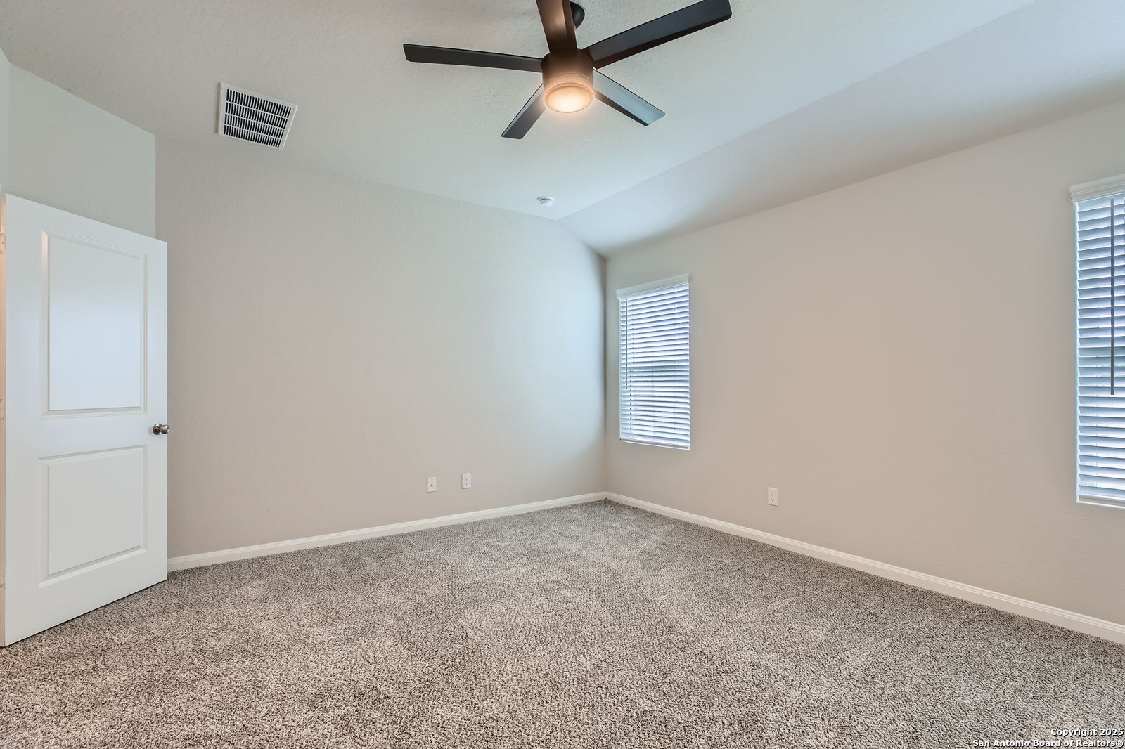 5680 Jasmine Spur