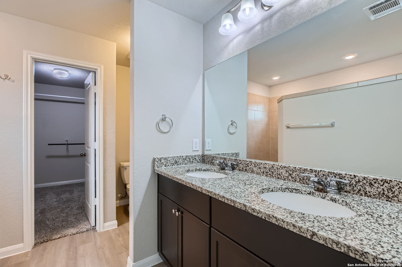 5680 Jasmine Spur