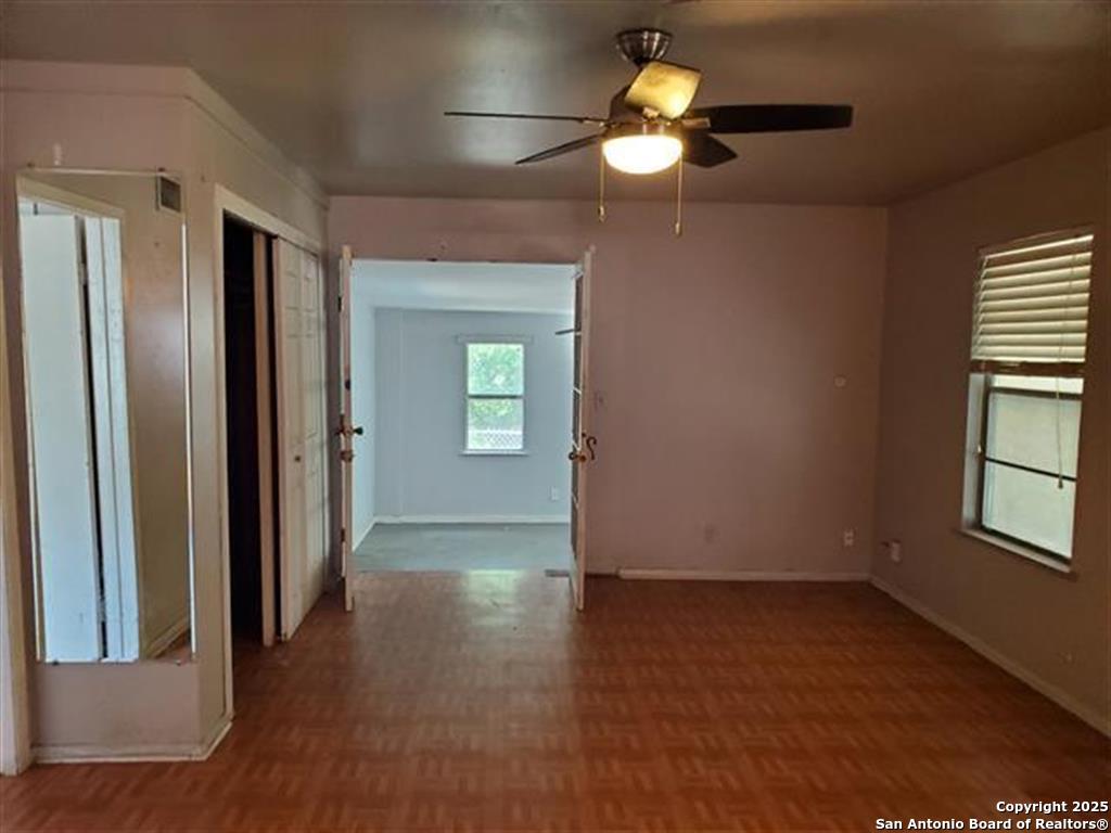 611 Crittendon