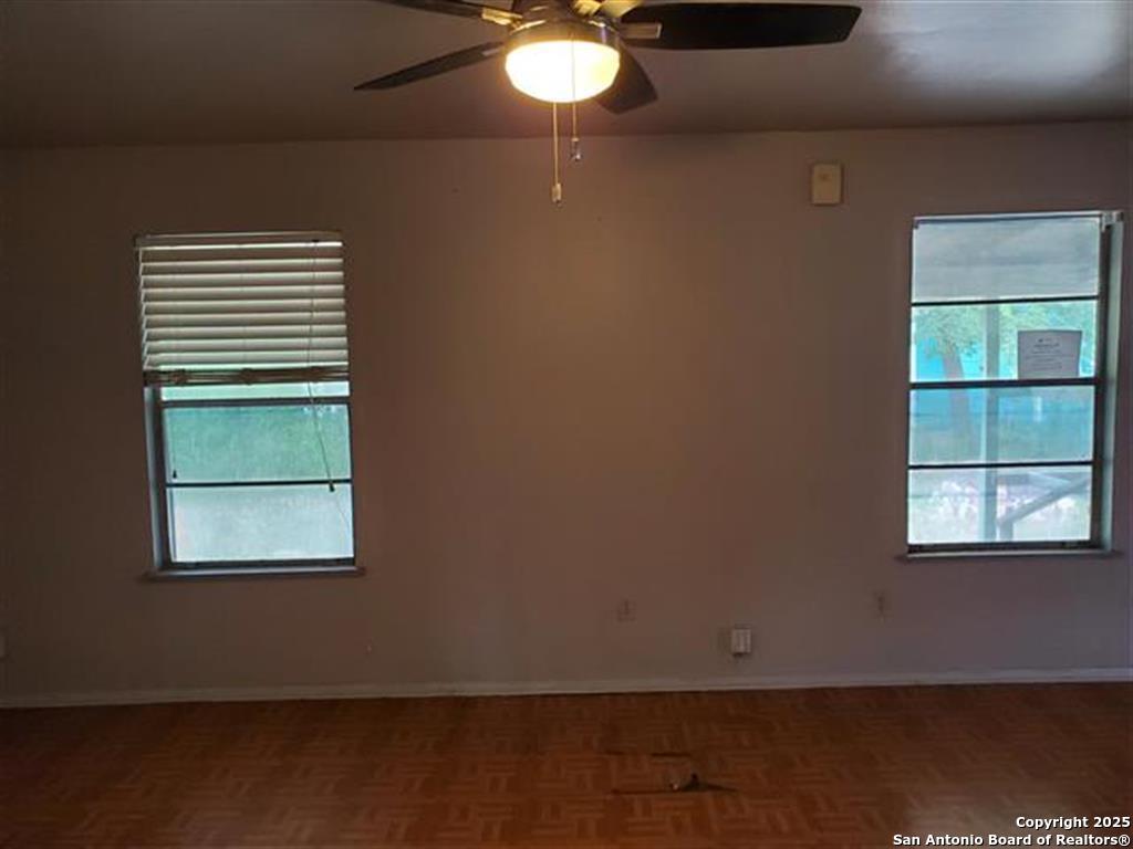 611 Crittendon