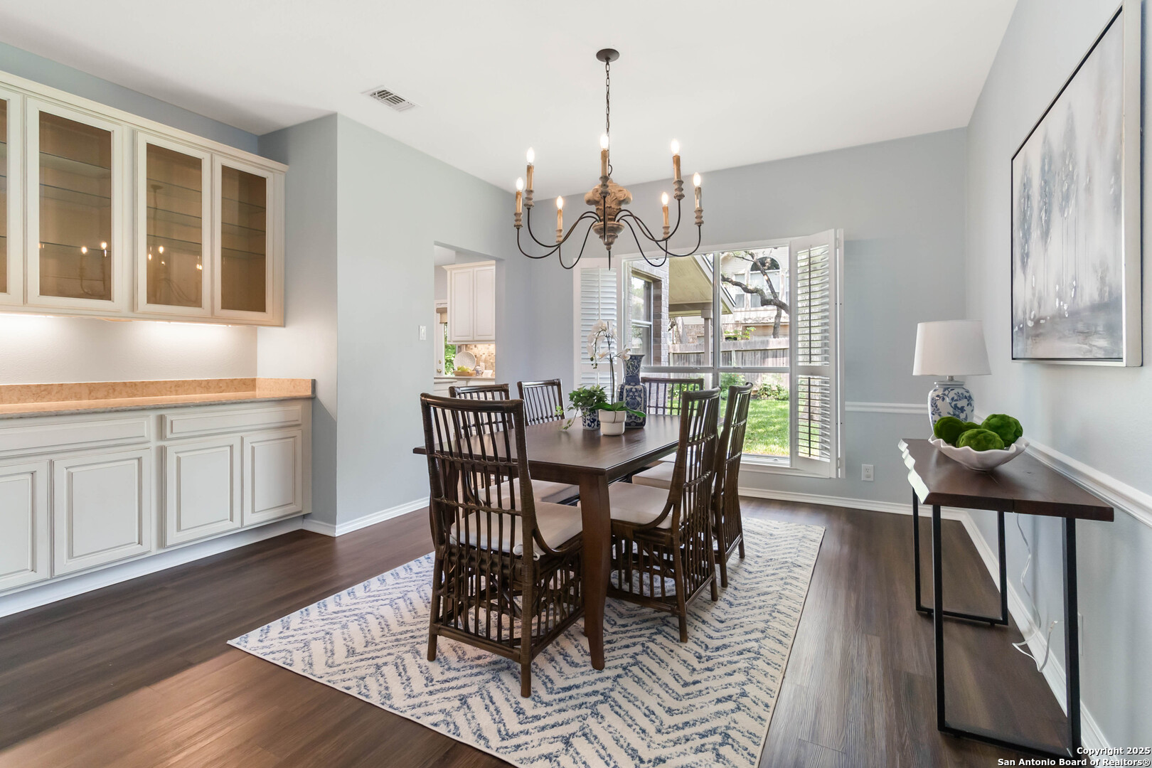 2527 Ashton Village