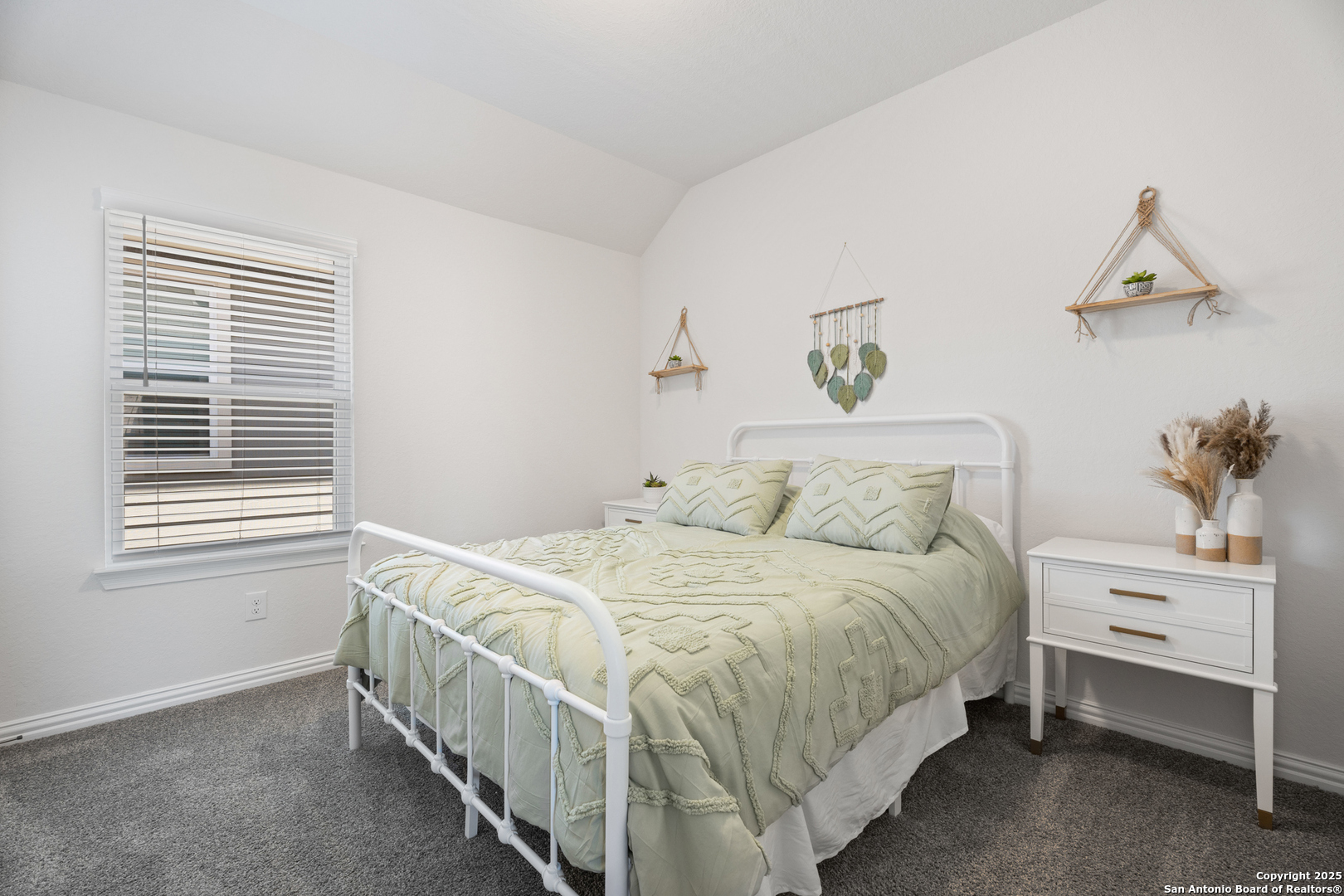 887 Farmhouse