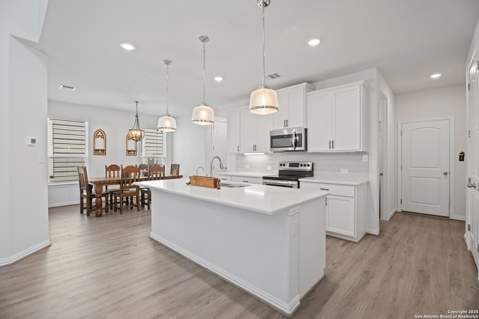 887 Farmhouse