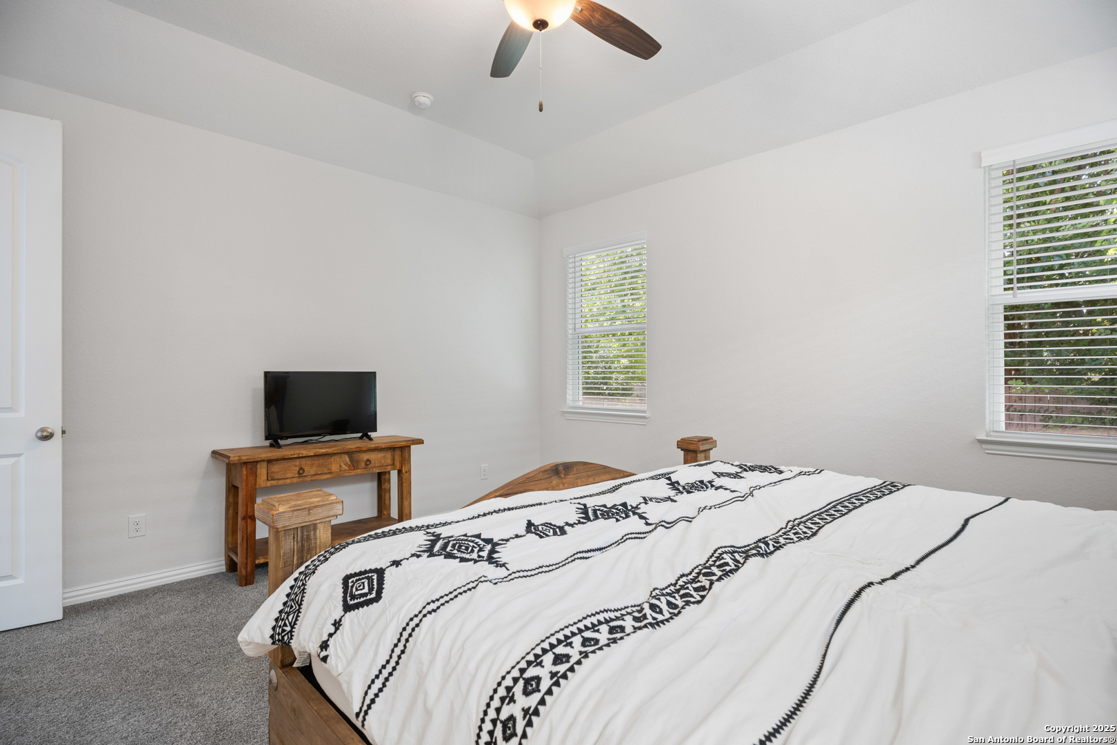 887 Farmhouse