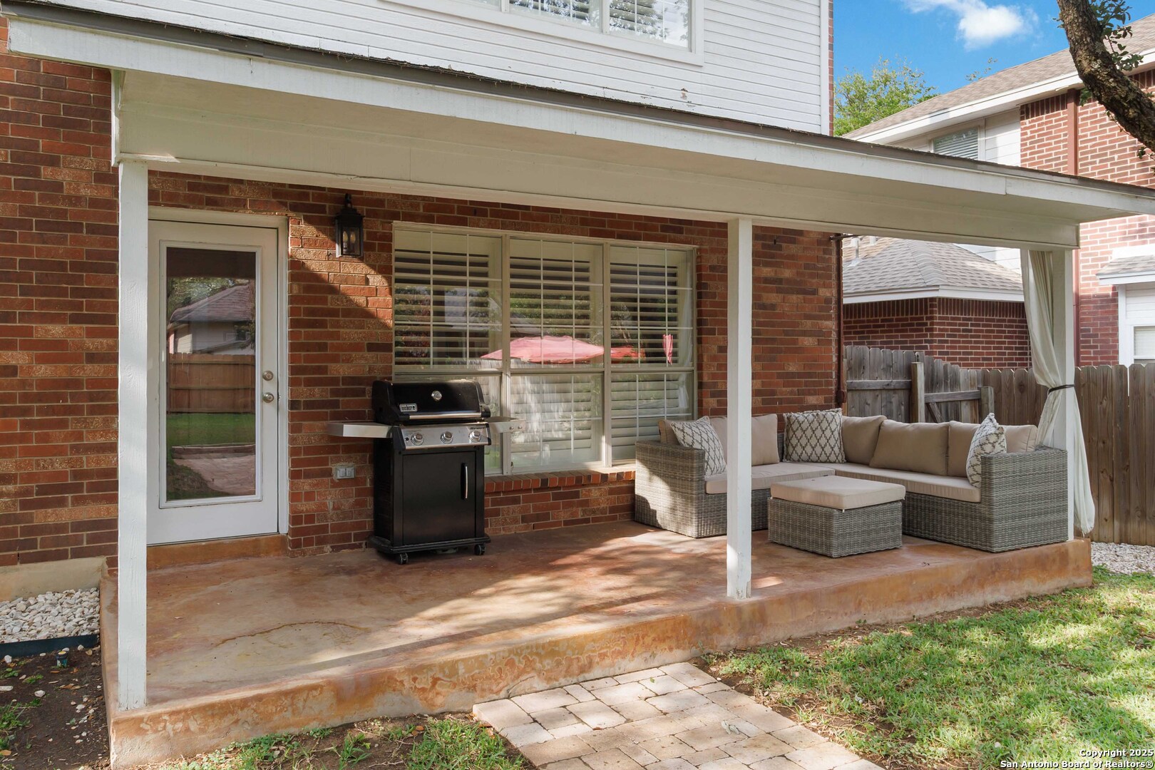 2226 Fawnfield