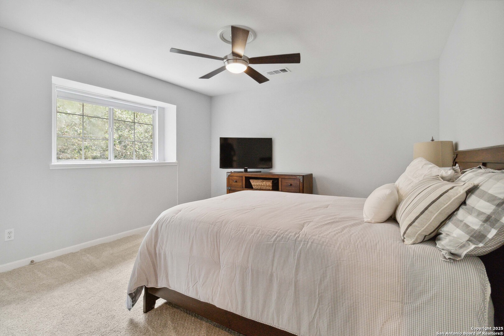 2226 Fawnfield