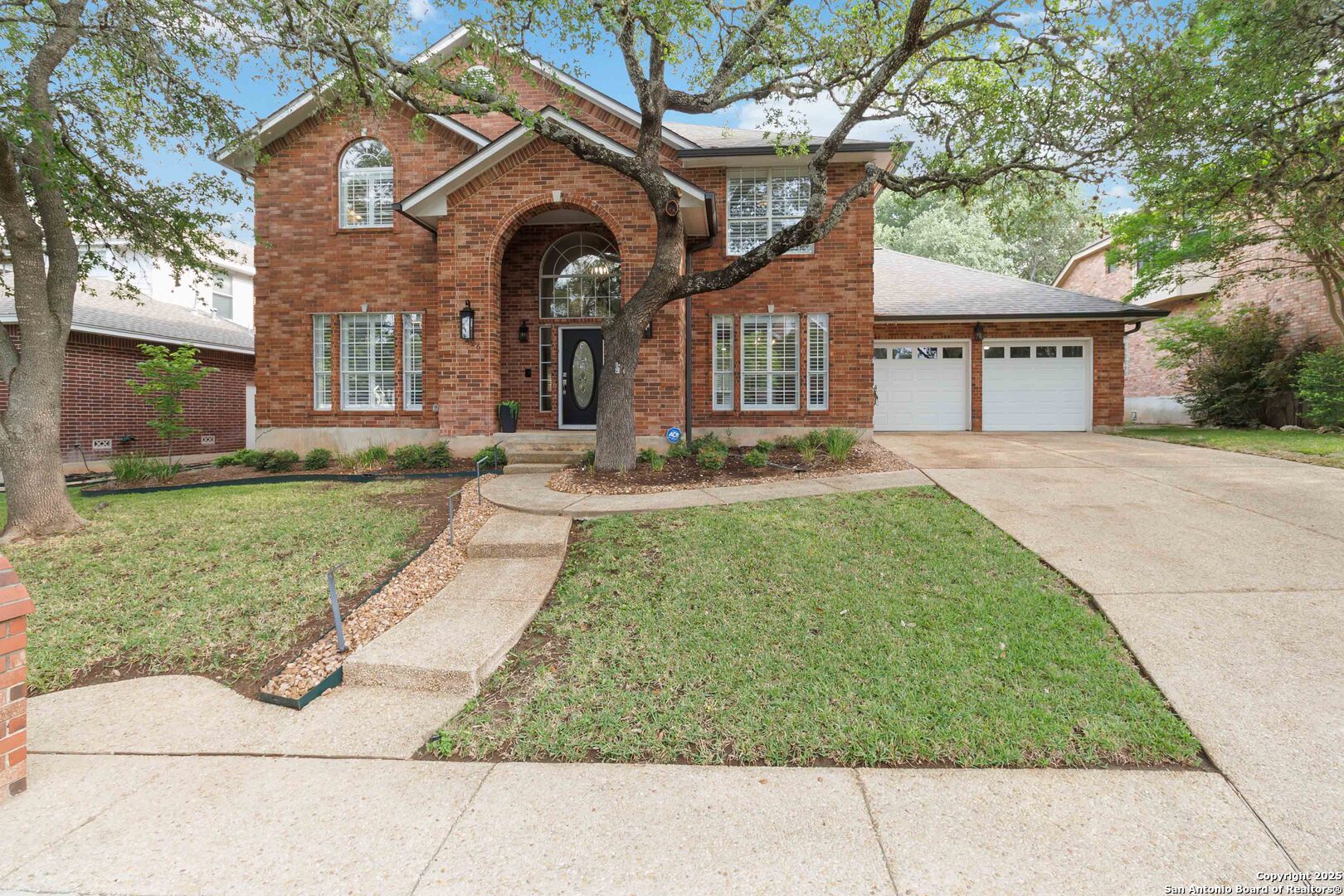 2226 Fawnfield
