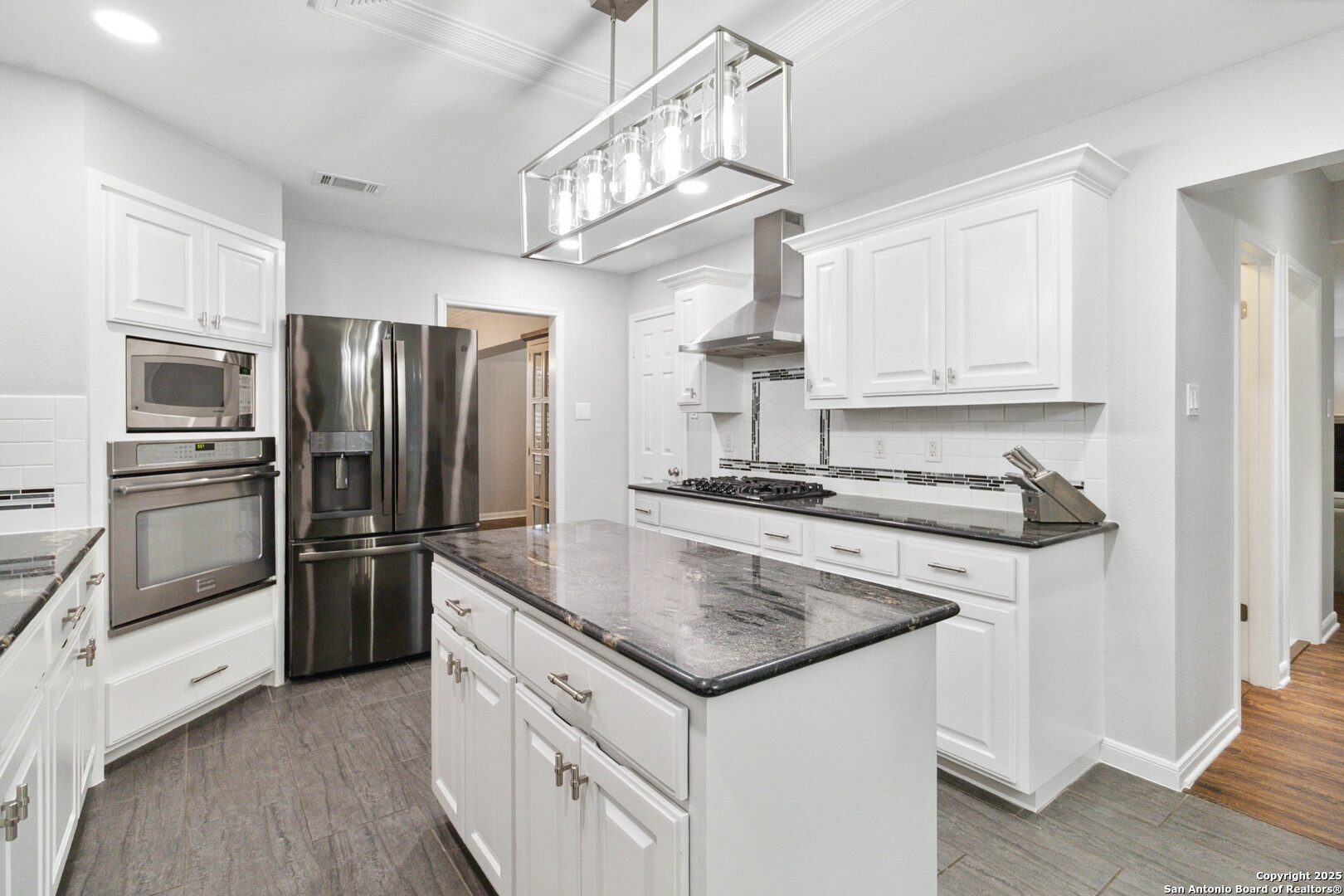 2226 Fawnfield