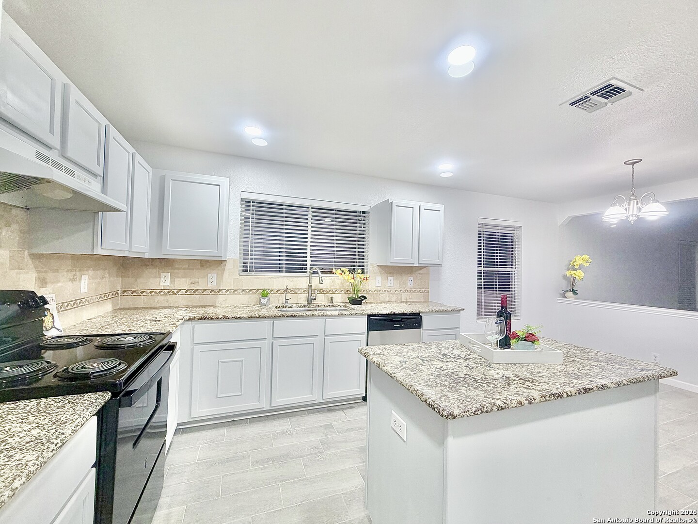 5807 BARTON HOLLOW