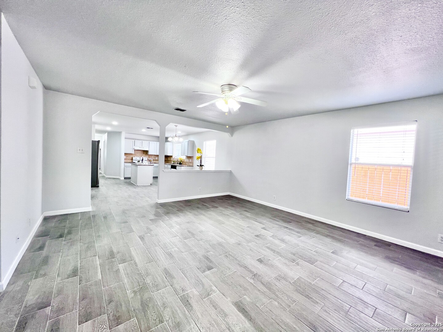 5807 BARTON HOLLOW