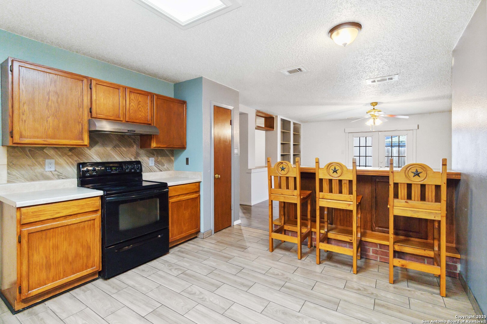 8138 Easy Meadow