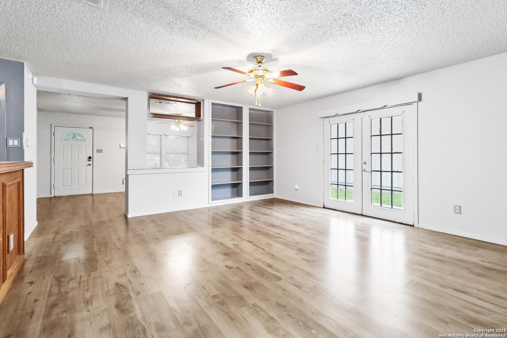 8138 Easy Meadow