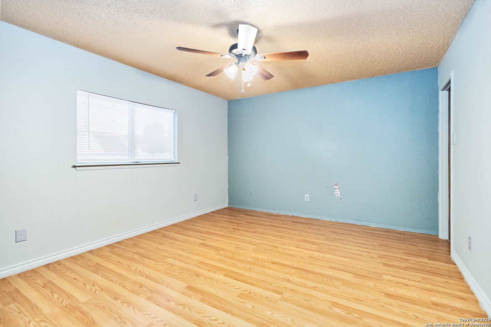 8138 Easy Meadow