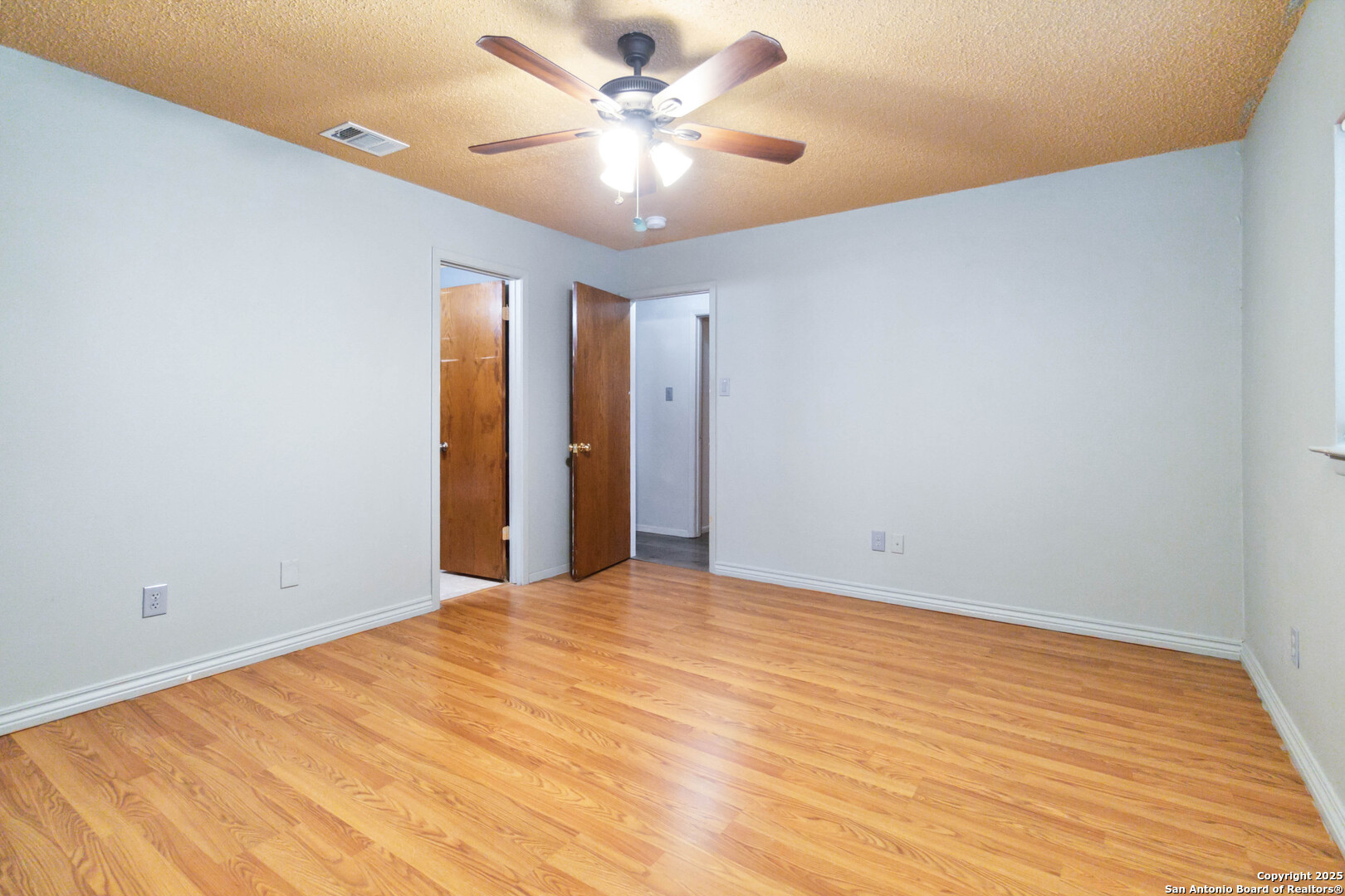 8138 Easy Meadow