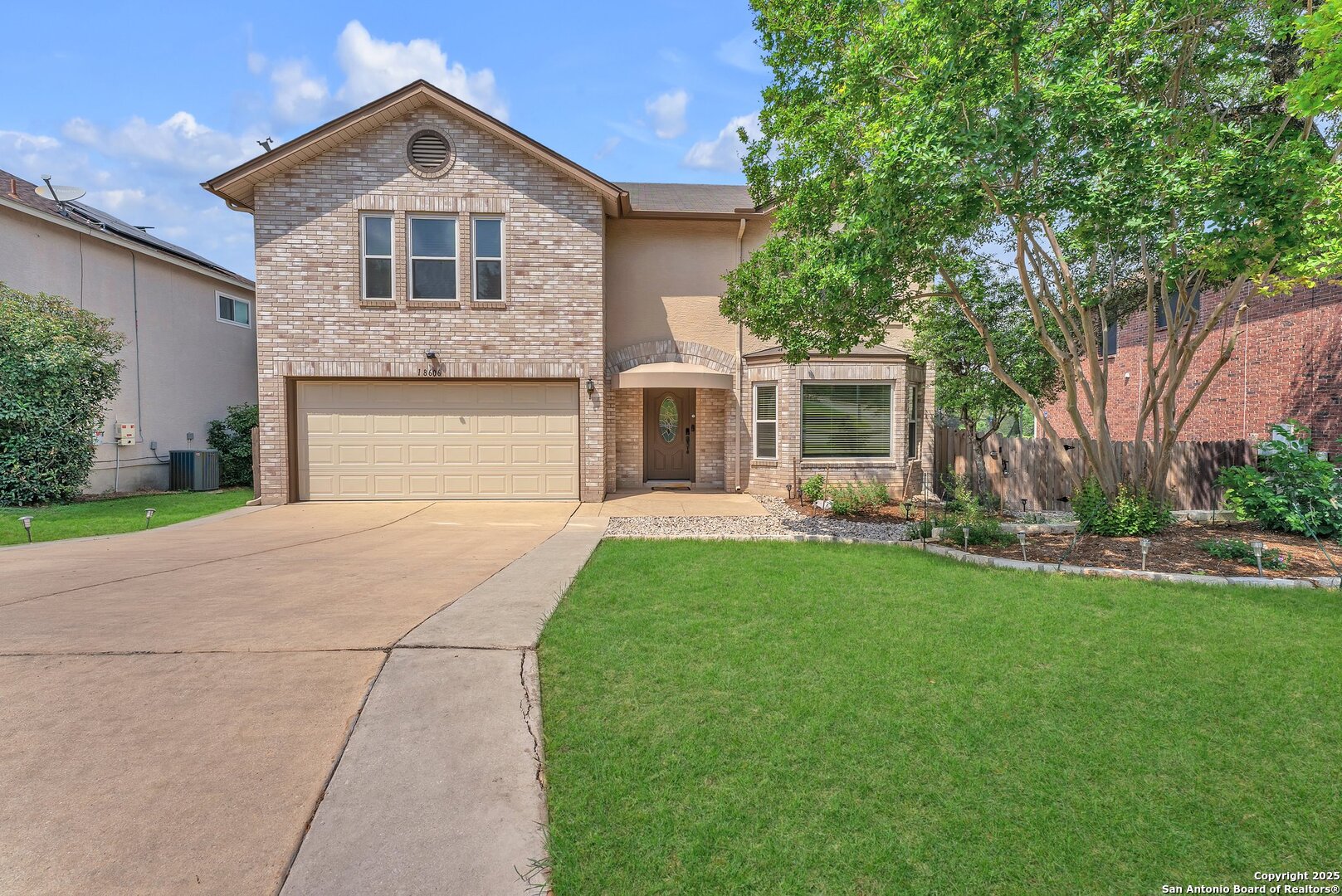 18606 Paloma Wood