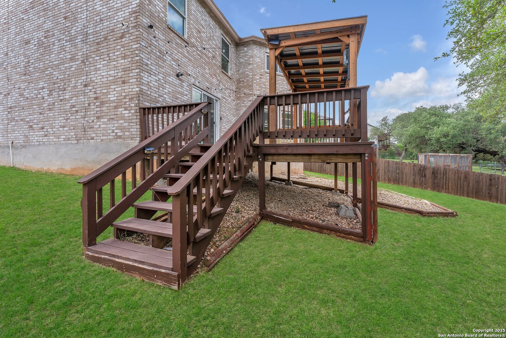 18606 Paloma Wood