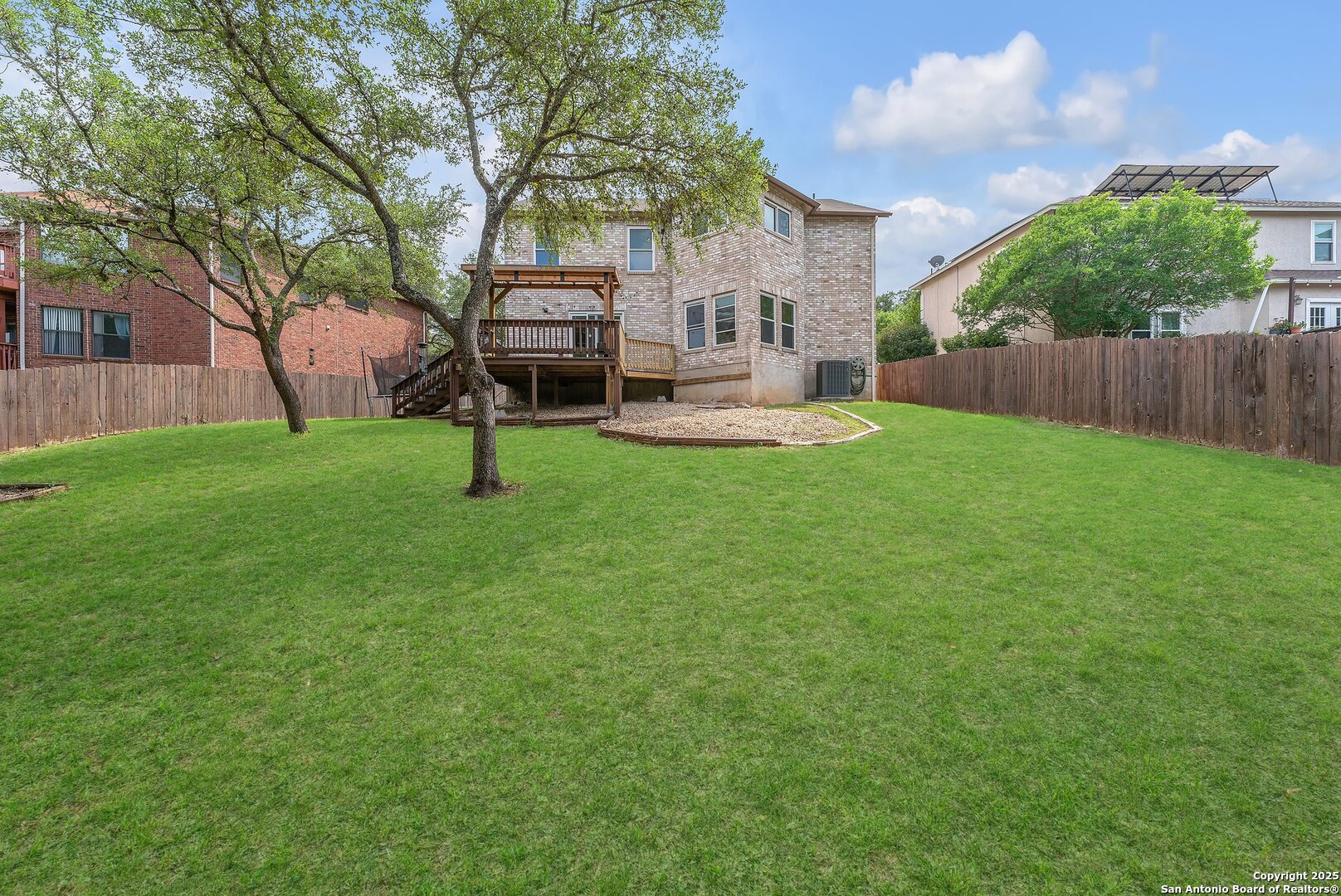 18606 Paloma Wood