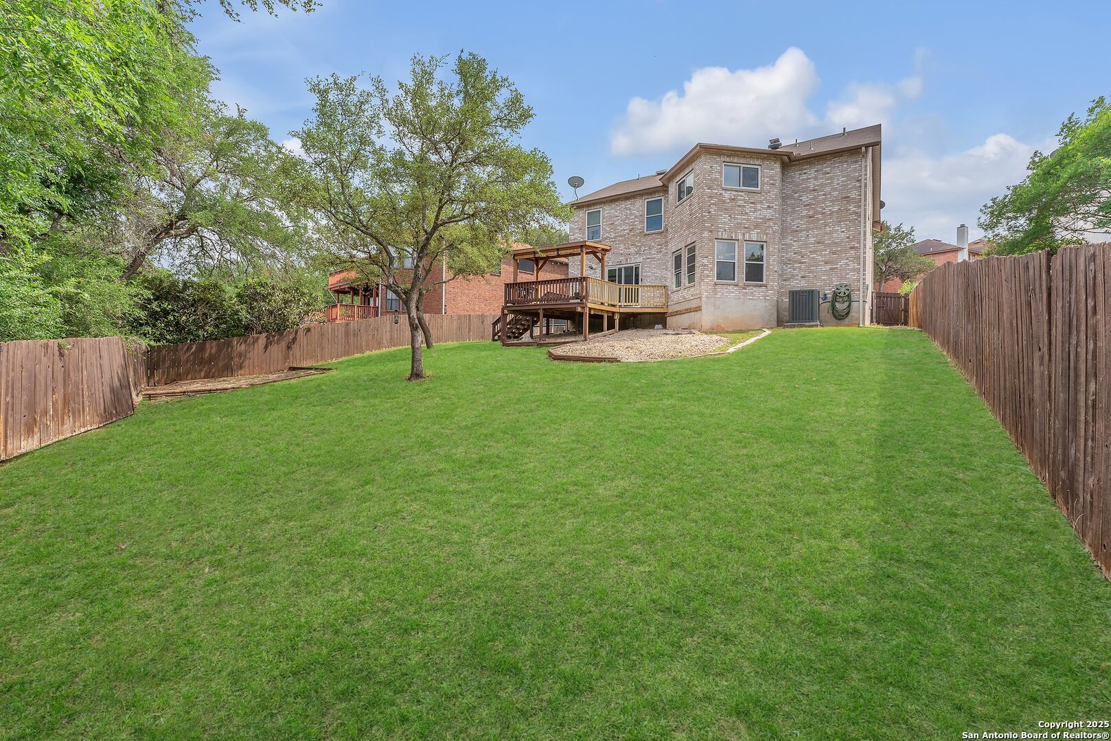 18606 Paloma Wood