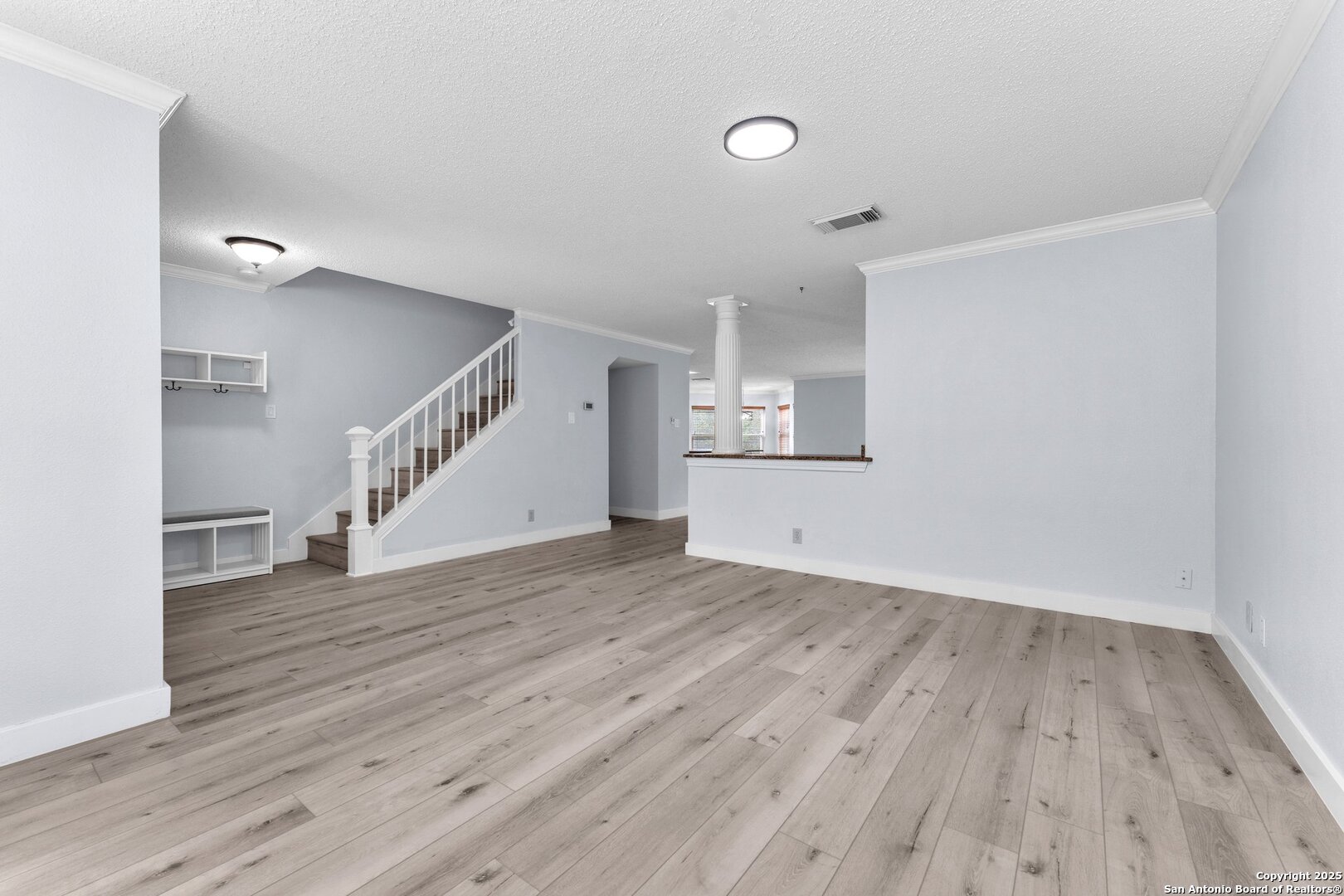 18606 Paloma Wood