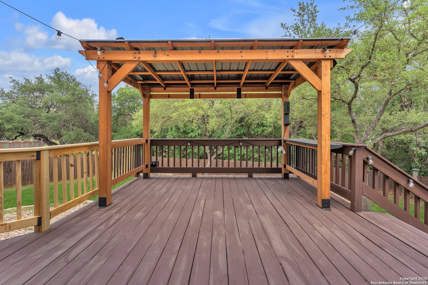18606 Paloma Wood